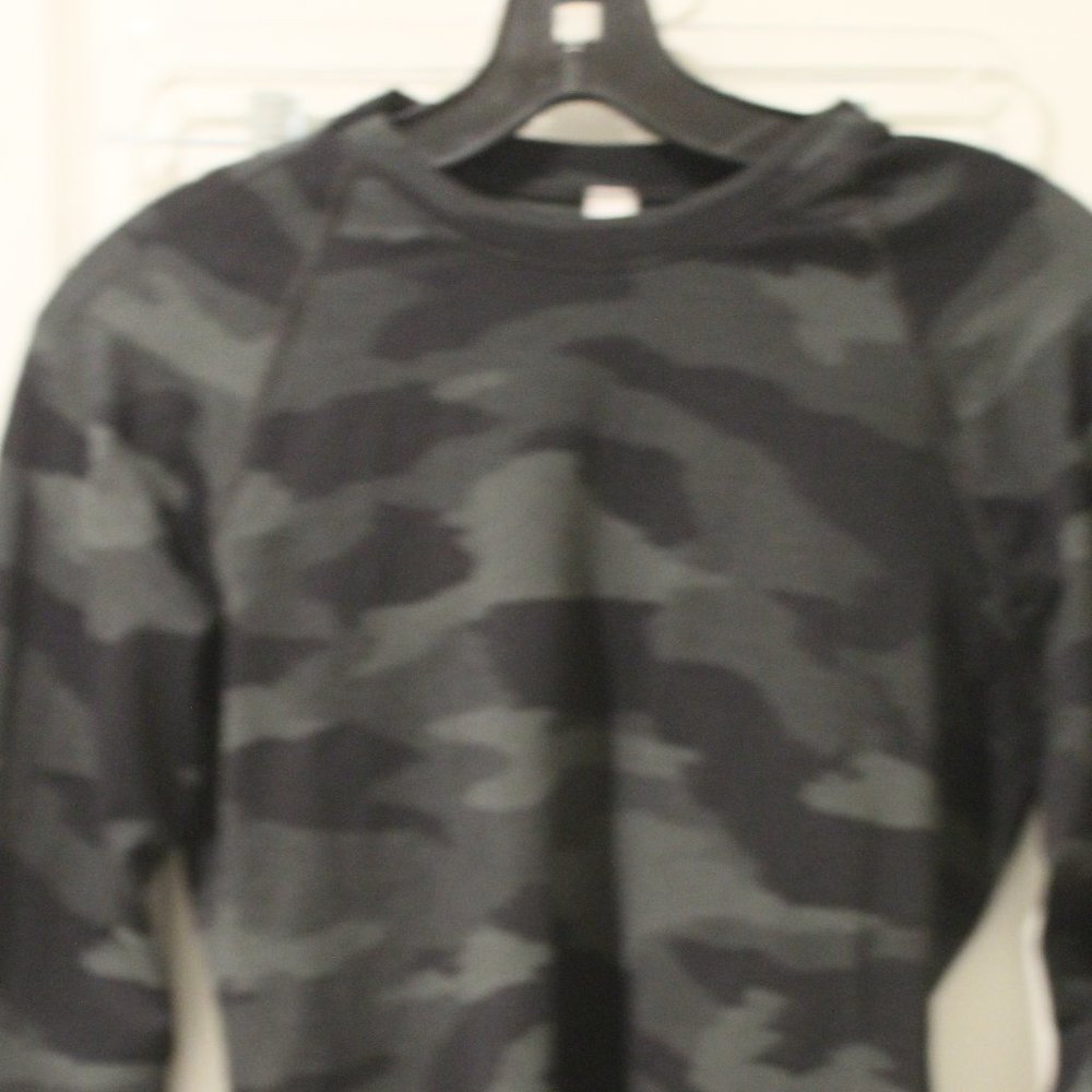 Athleta Sport shirt
